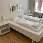 Bright 2-Bedroom Apartment At Elegant Osterbro